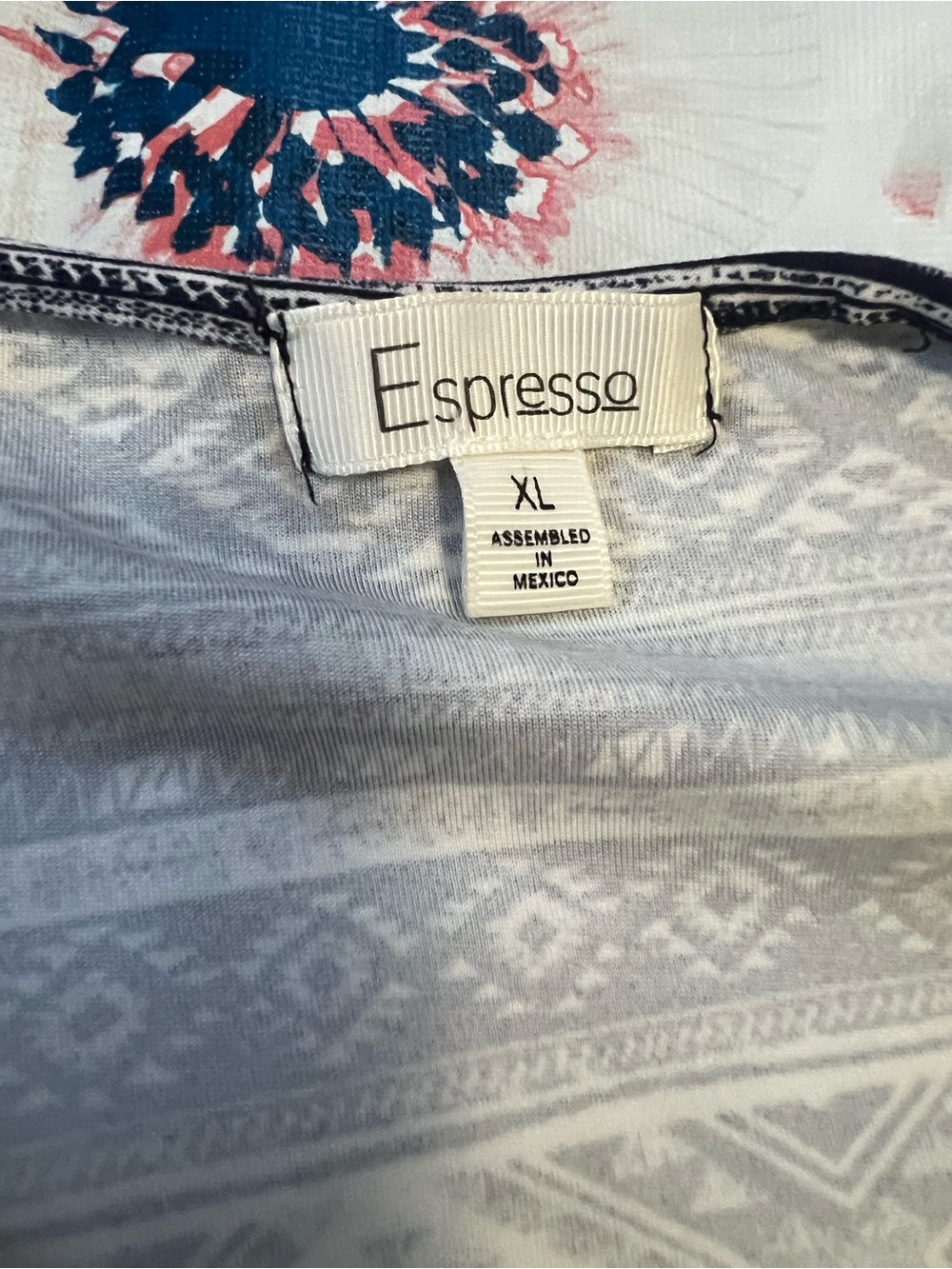 Women’s XL Navy and White Romper - Picture 3 of 3